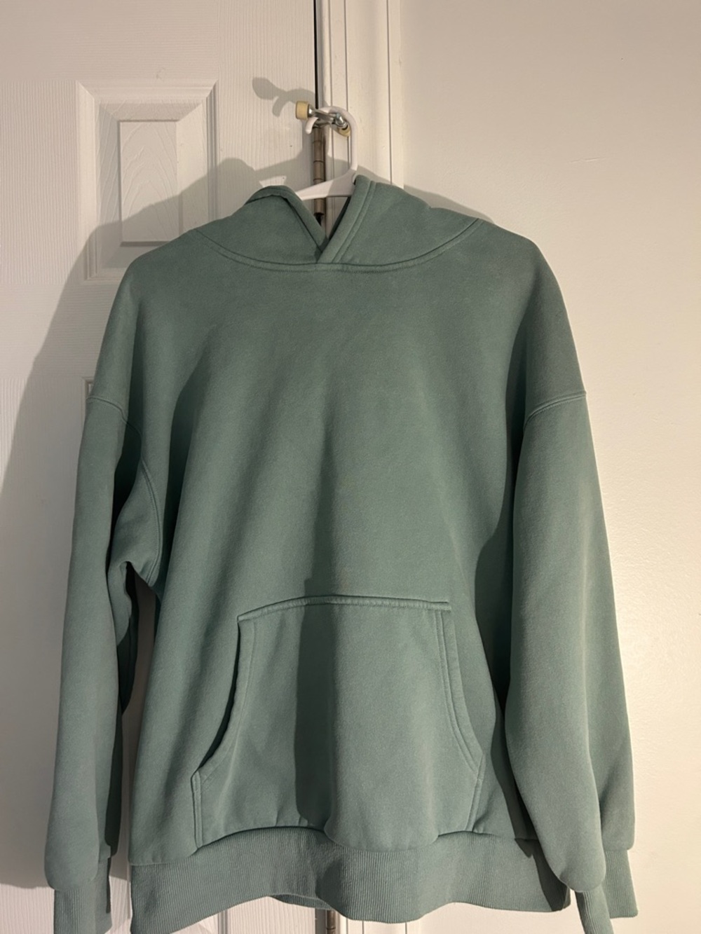 trendy queen sweatshirt, pale green